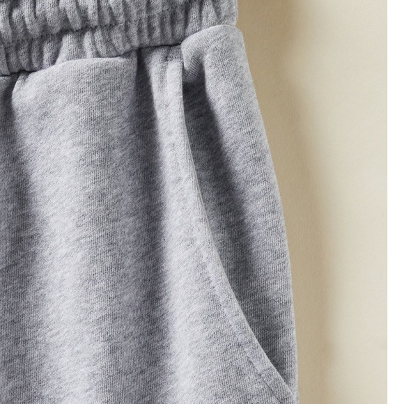 NEW FABLETICS Year Round Terry High-Waisted Sweatpant Size: Large - Picture 2 of 9